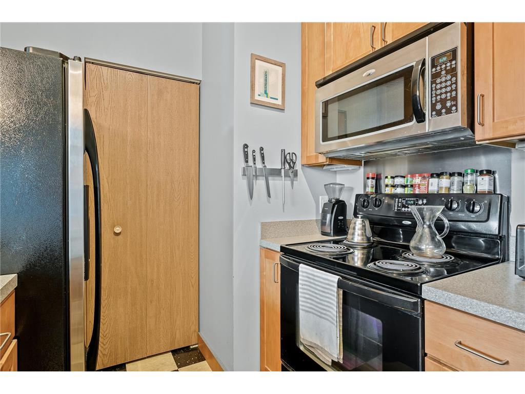 215 7th Street NE #301 Minneapolis MN 55413 7046350 image10