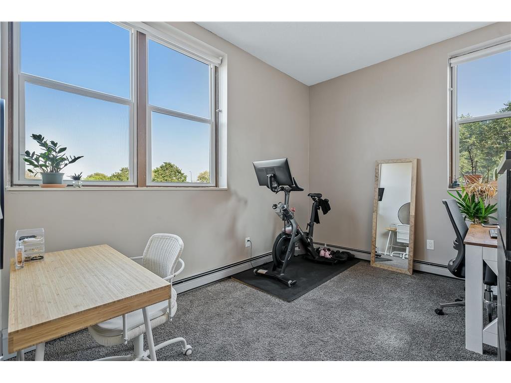 215 7th Street NE #301 Minneapolis MN 55413 7046350 image12