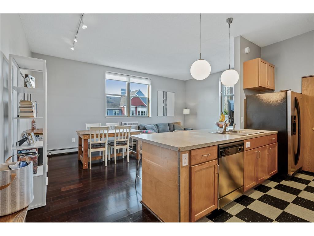 215 7th Street NE #301 Minneapolis MN 55413 7046350 image9