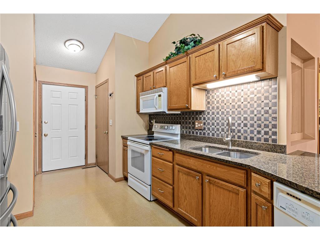 215 9th Avenue N South Saint Paul MN 55075 7060651 image10