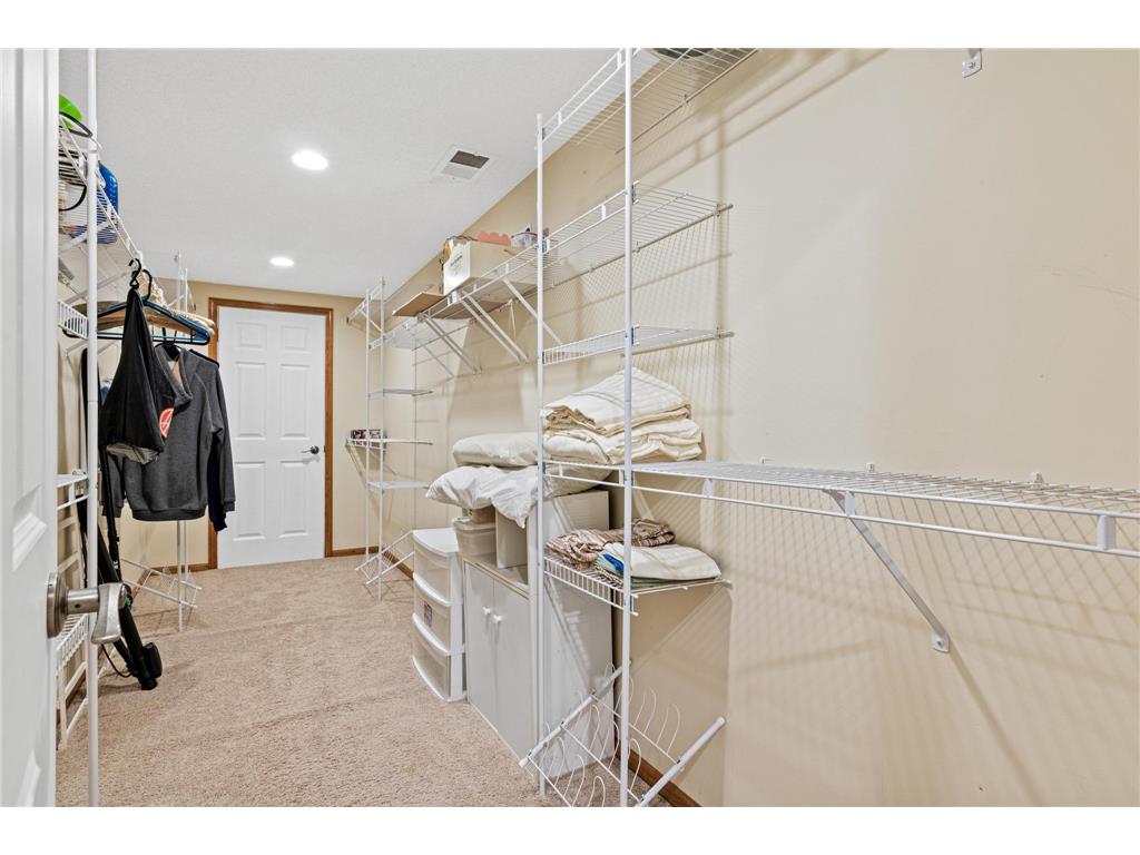 215 9th Avenue N South Saint Paul MN 55075 7060651 image23