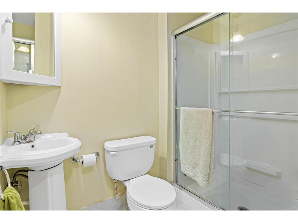 215 9th Avenue N South Saint Paul MN 55075 7060651 image24