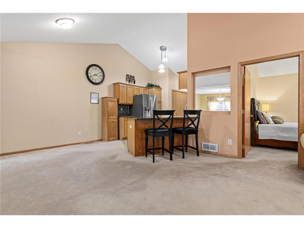 215 9th Avenue N South Saint Paul MN 55075 7060651 image5