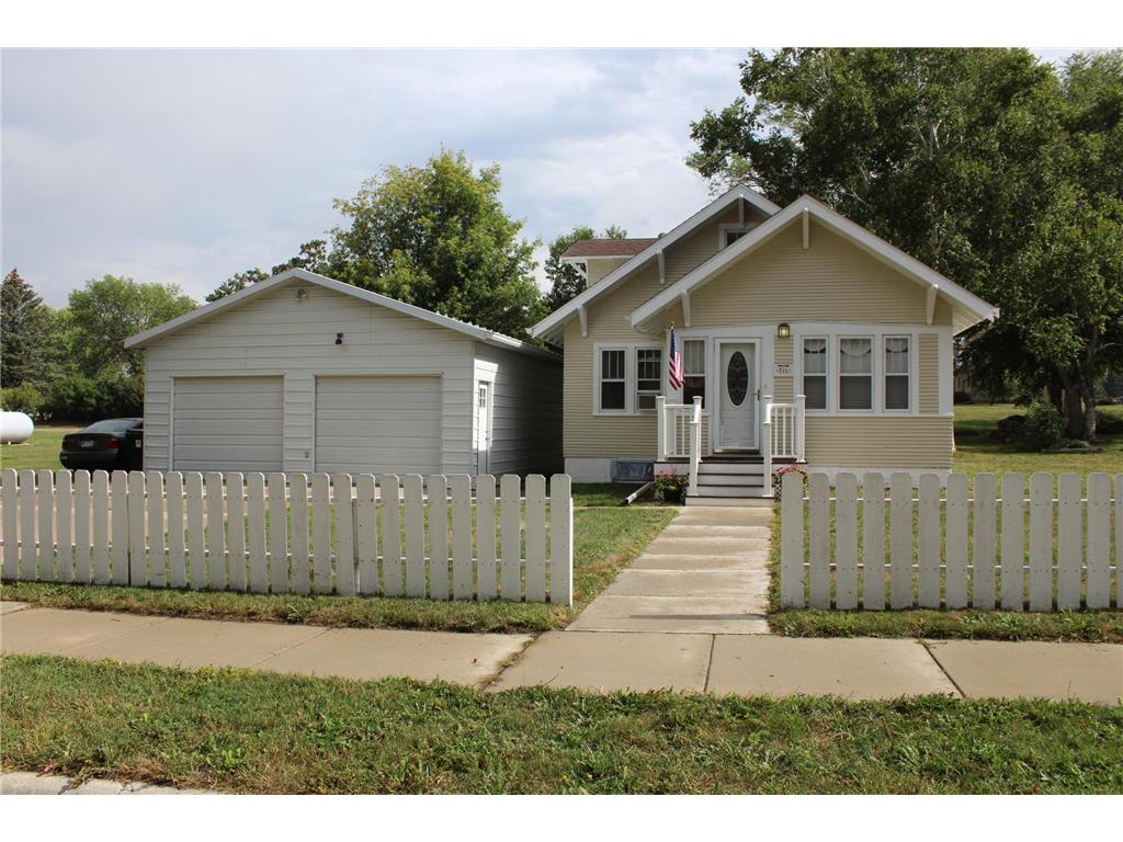 215 Alexandria Street NW Evansville MN 56326 6426759 image1
