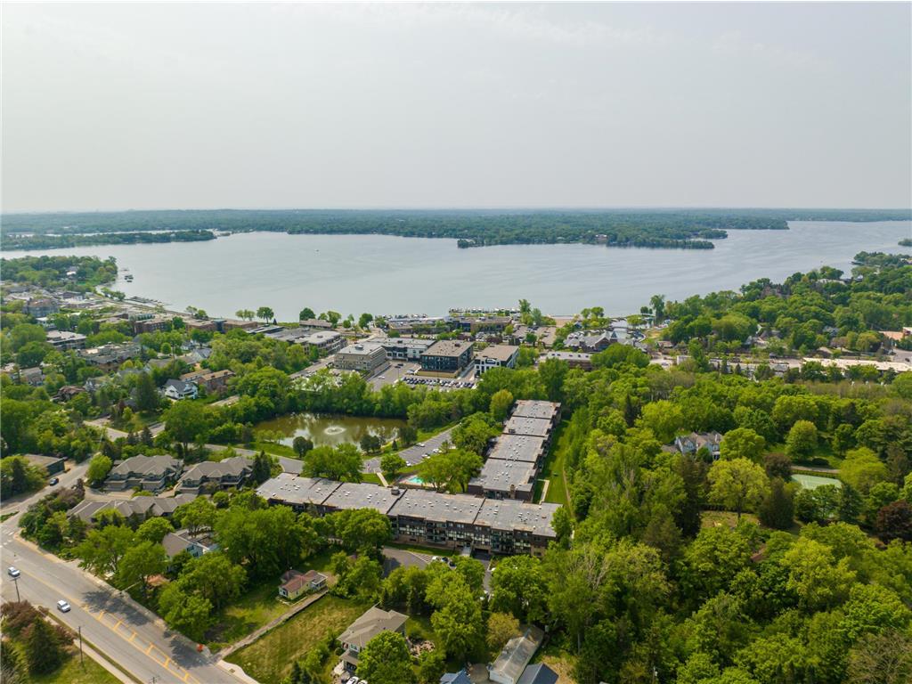 215 Barry Avenue S 202, Wayzata, MN, 55391 MLS 6363804 Edina Realty