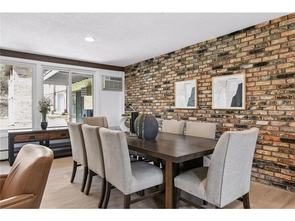 215 Barry Avenue S #202 Wayzata MN 55391 7054284 image58