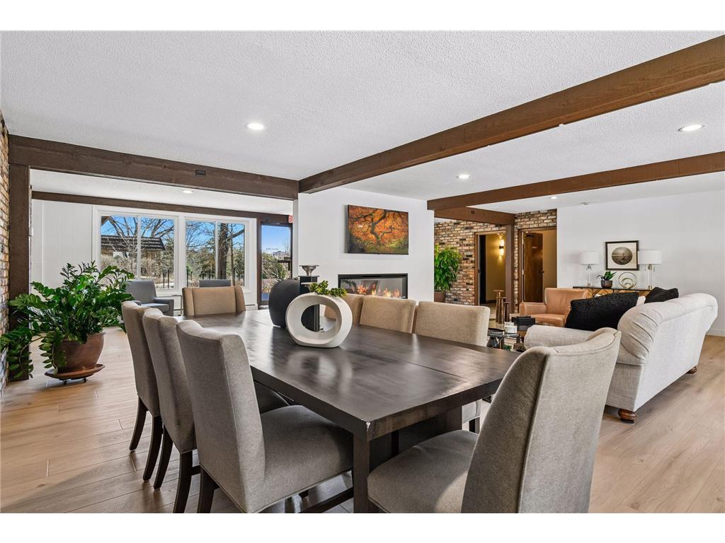 215 Barry Avenue S #202 Wayzata MN 55391 7054284 image59