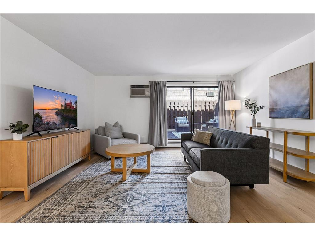 215 Barry Avenue S #202 Wayzata MN 55391 7054284 image8