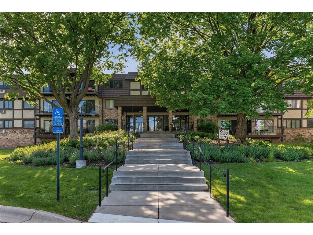 215 Barry Avenue S #216 Wayzata MN 55391 7079071 image20