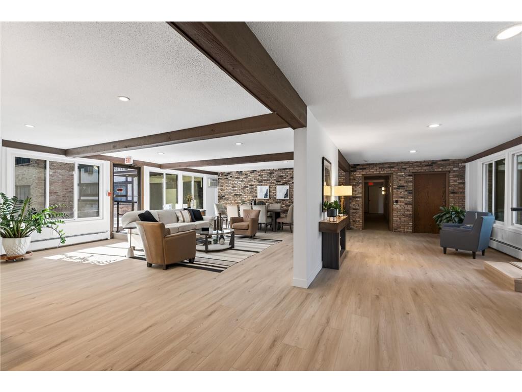 215 Barry Avenue S #216 Wayzata MN 55391 7079071 image25