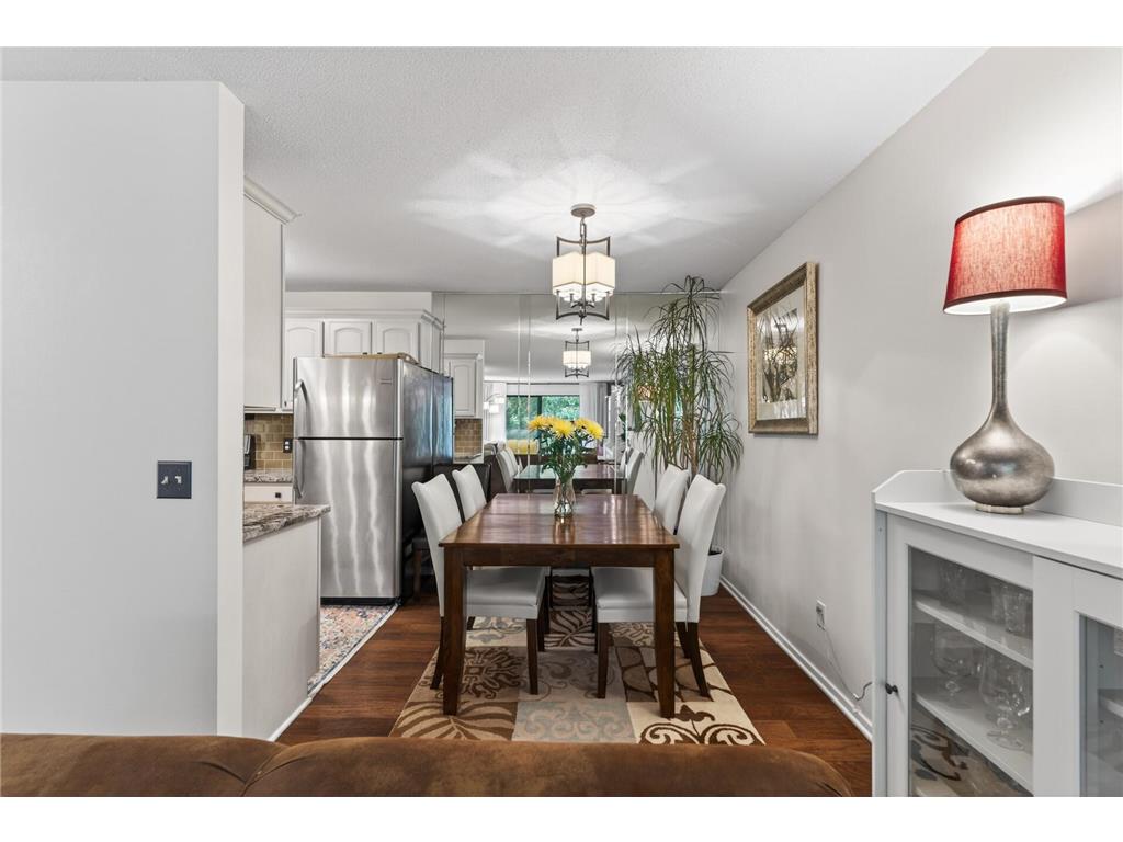 215 Barry Avenue S #216 Wayzata MN 55391 7079071 image7