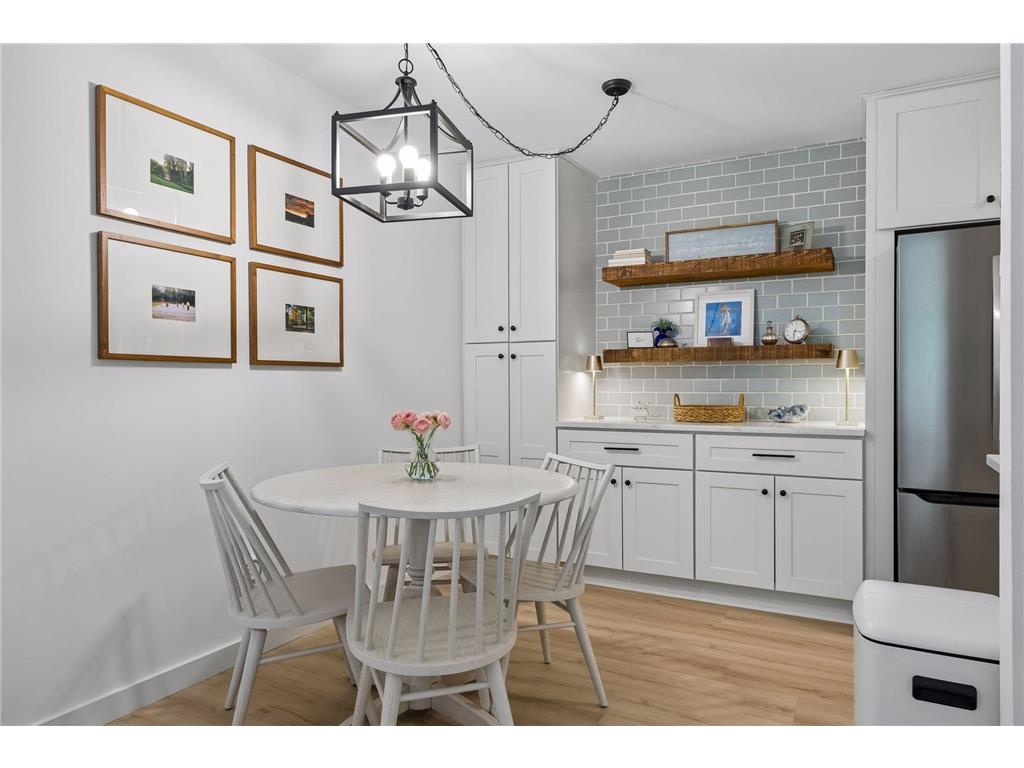 215 Barry Avenue S #218 Wayzata MN 55391 7086105 image7