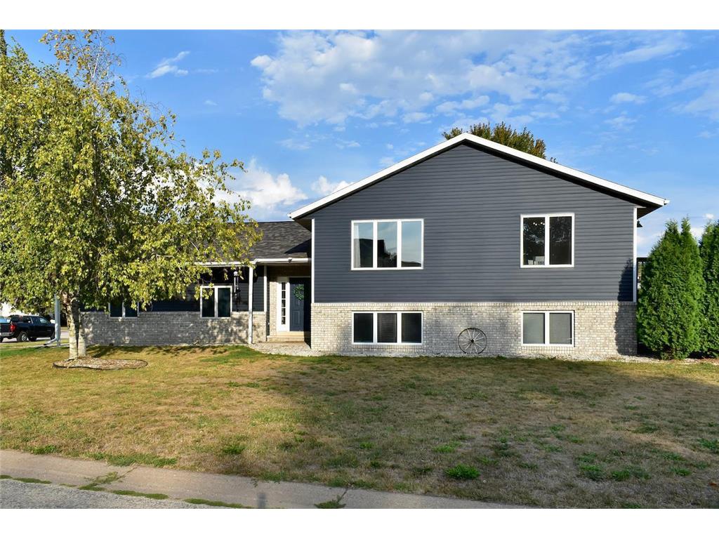 215 Benson Drive Lewiston MN 55952 6436949 image1