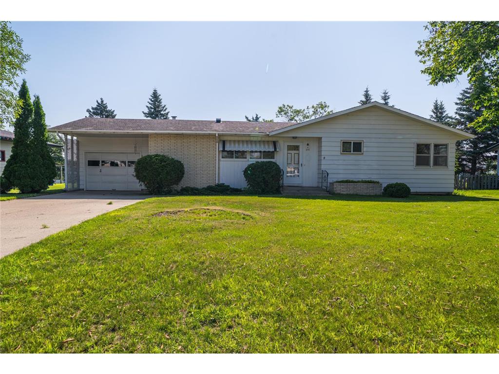 215 Charles Avenue Detroit Lakes MN 56501 6750930 image1