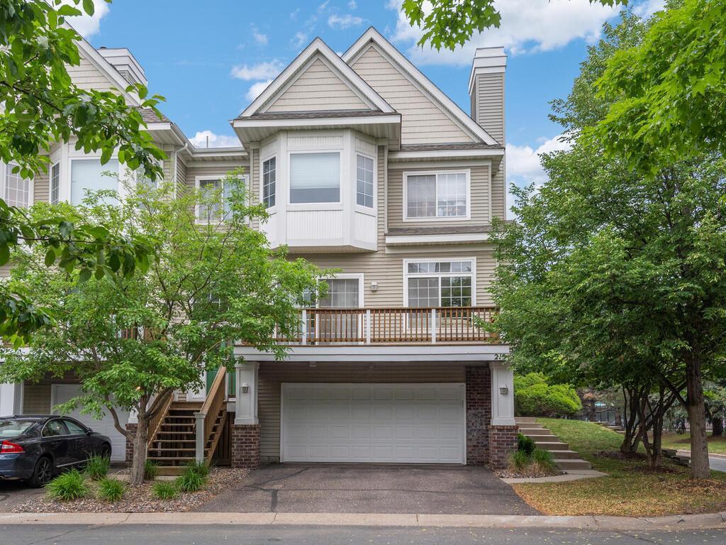 215 Christenson Way NE Fridley MN 55432 6383762 image1