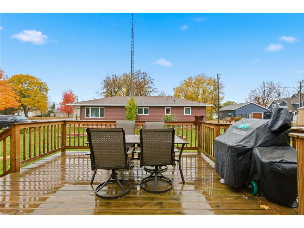 215 Church Street N Eden Valley MN 55329 6811675 image27