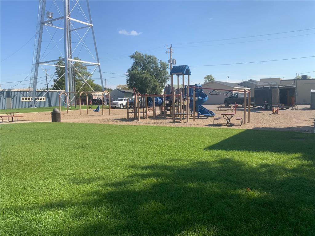 215 Church Street N Eden Valley MN 55329 6811675 image32