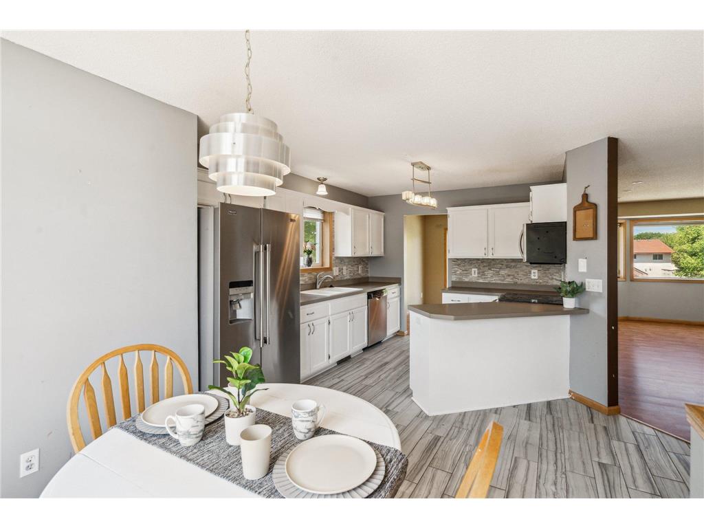 215 Crystal Lane Montrose MN 55363 6402407 image1