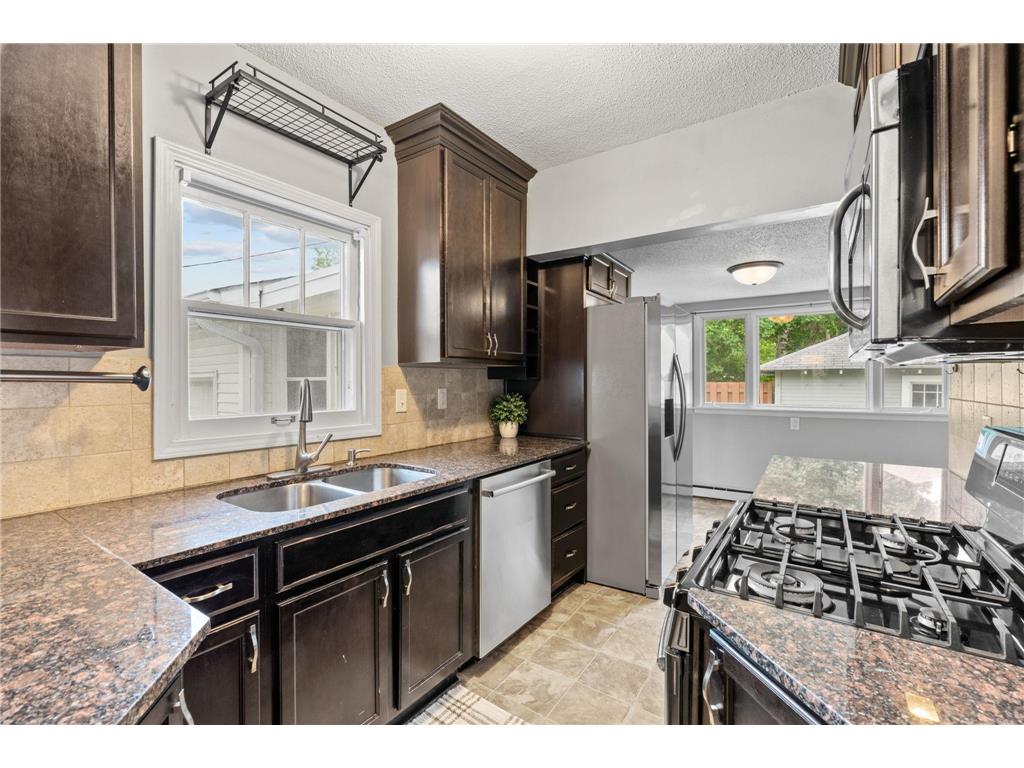 215 E 48th Street Minneapolis MN 55419 7076880 image33