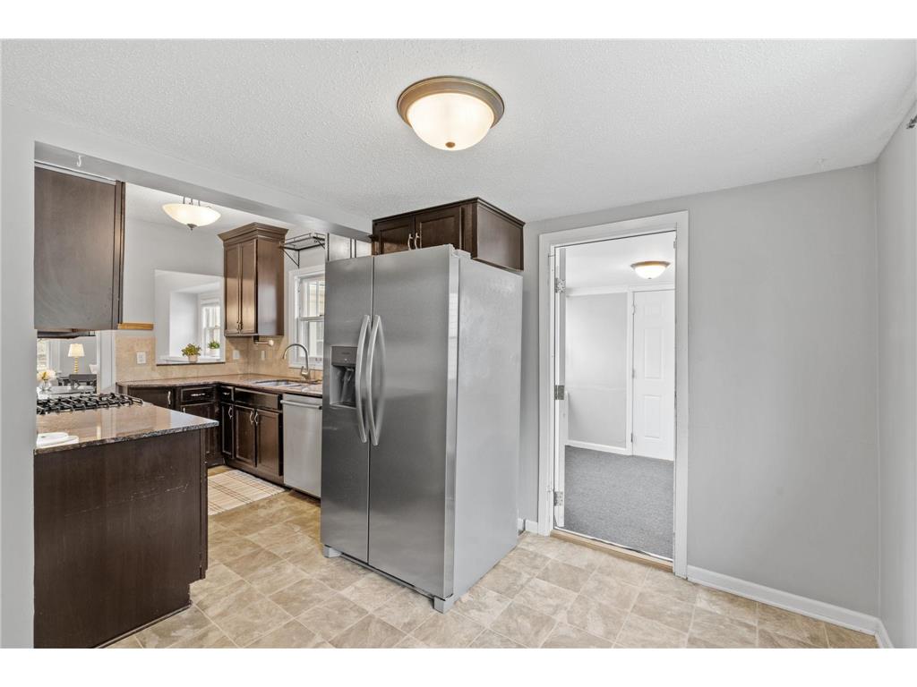 215 E 48th Street Minneapolis MN 55419 7076880 image36