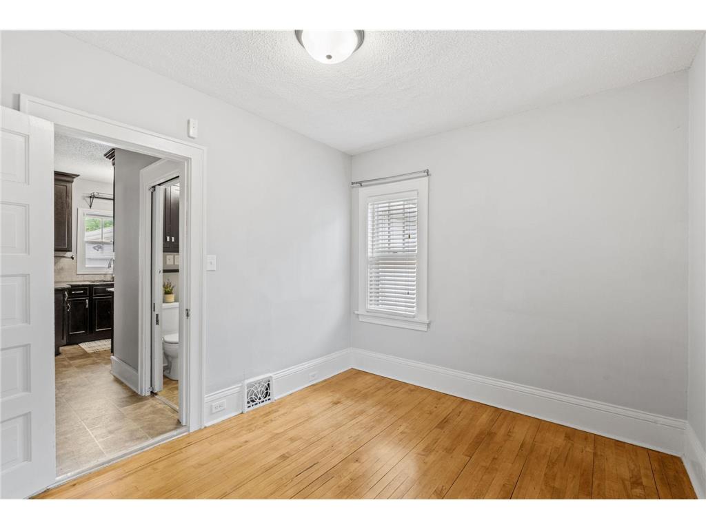 215 E 48th Street Minneapolis MN 55419 7076880 image42