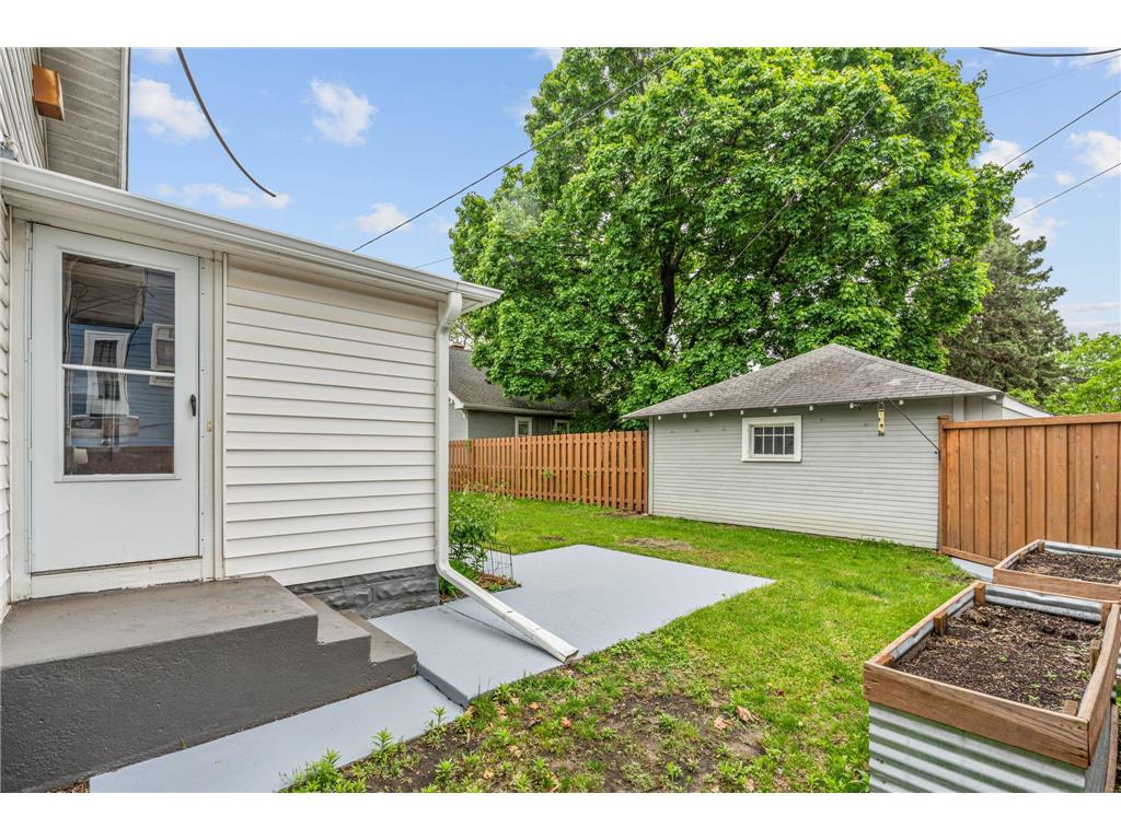 215 E 48th Street Minneapolis MN 55419 7076880 image8