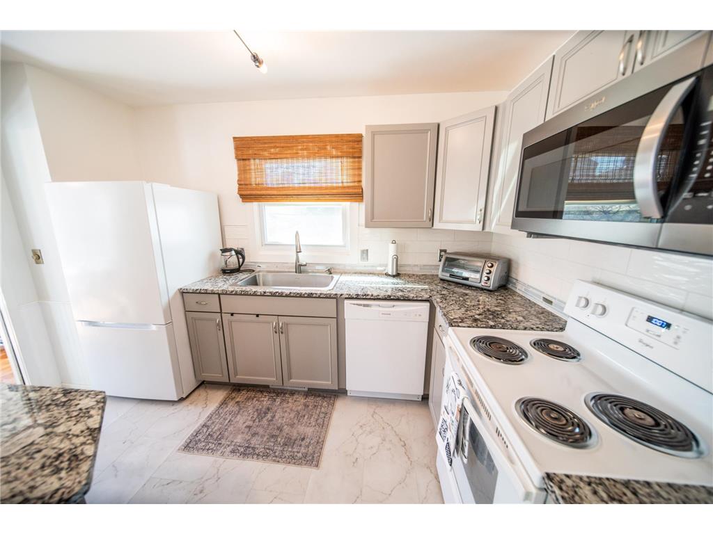 215 Elton Hills Dr NW #26 Rochester MN 55901 7055315 image8