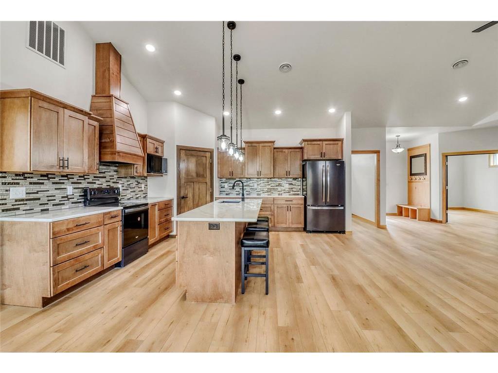 215 Emma Court Mapleton ND 58059 7102655 image2