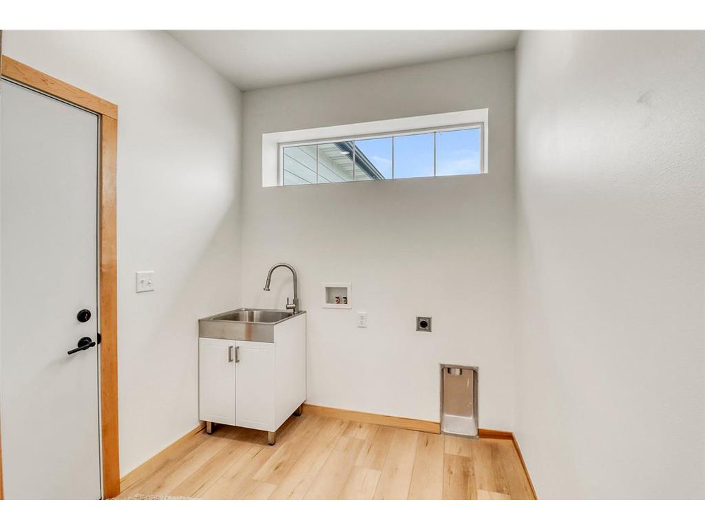215 Emma Court Mapleton ND 58059 7102655 image32