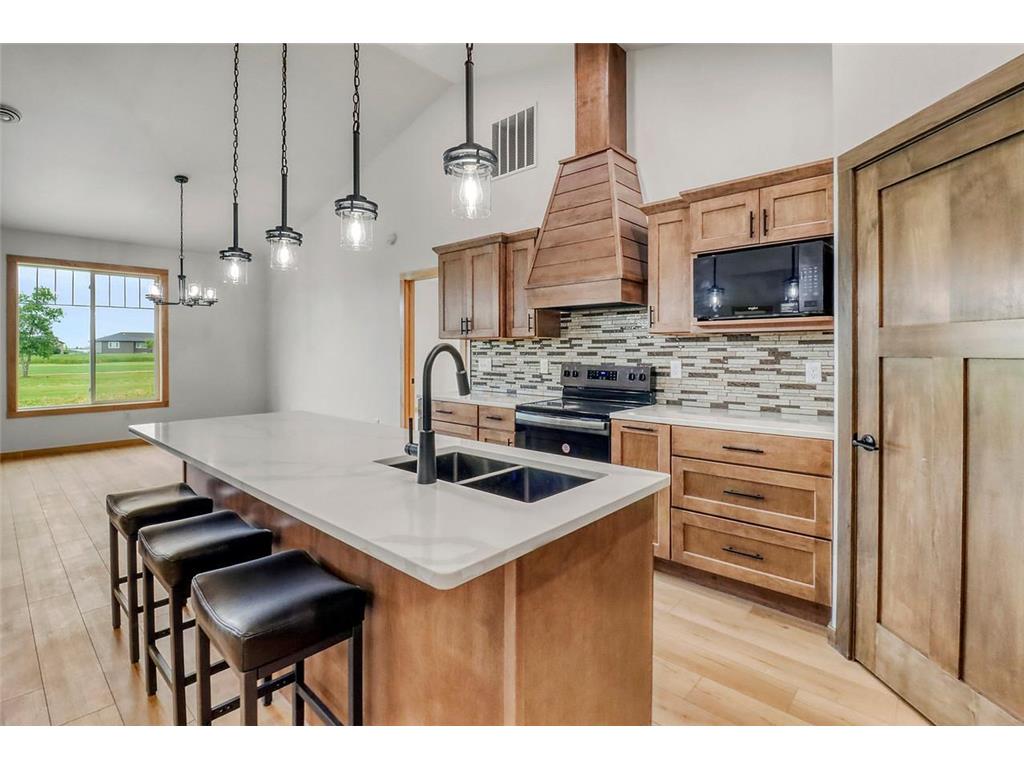 215 Emma Court Mapleton ND 58059 7102655 image7