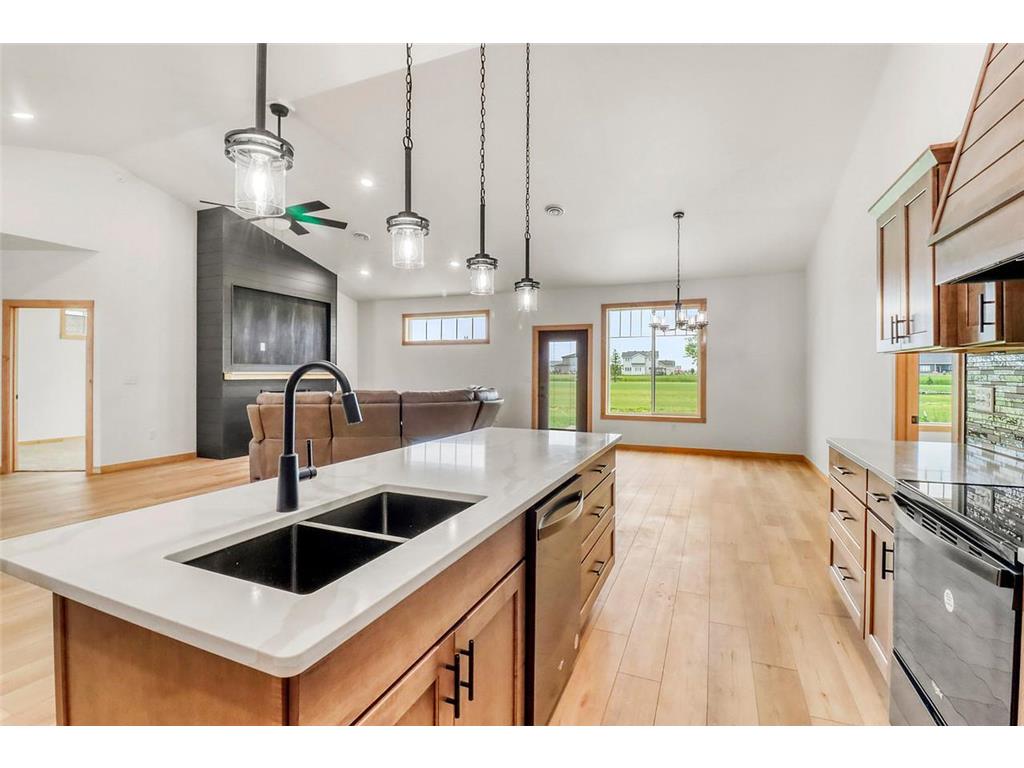 215 Emma Court Mapleton ND 58059 7102655 image8