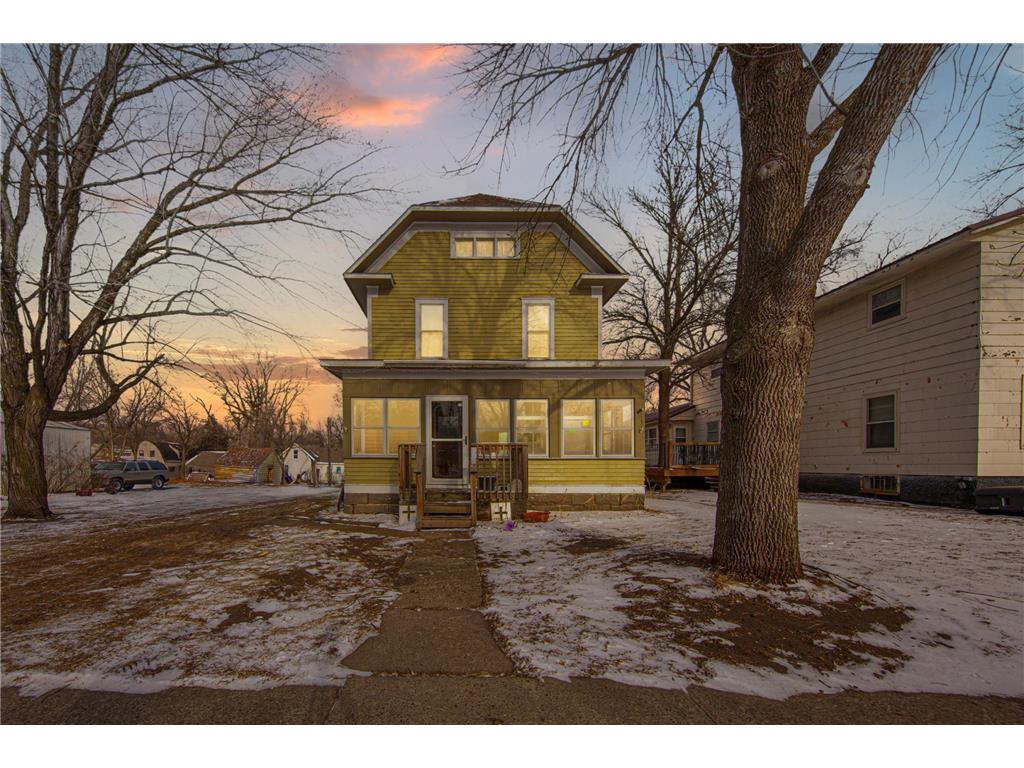 215 Front Street E Redwood Falls MN 56283 7005014 image1