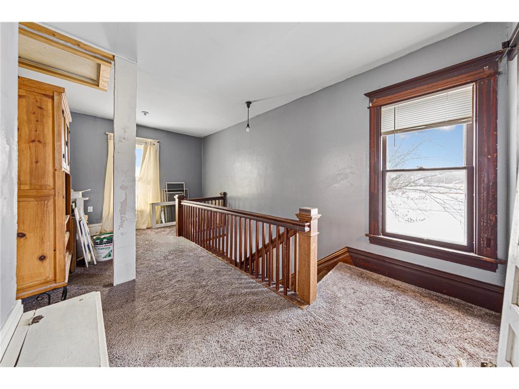 215 Front Street E Redwood Falls MN 56283 7005014 image13