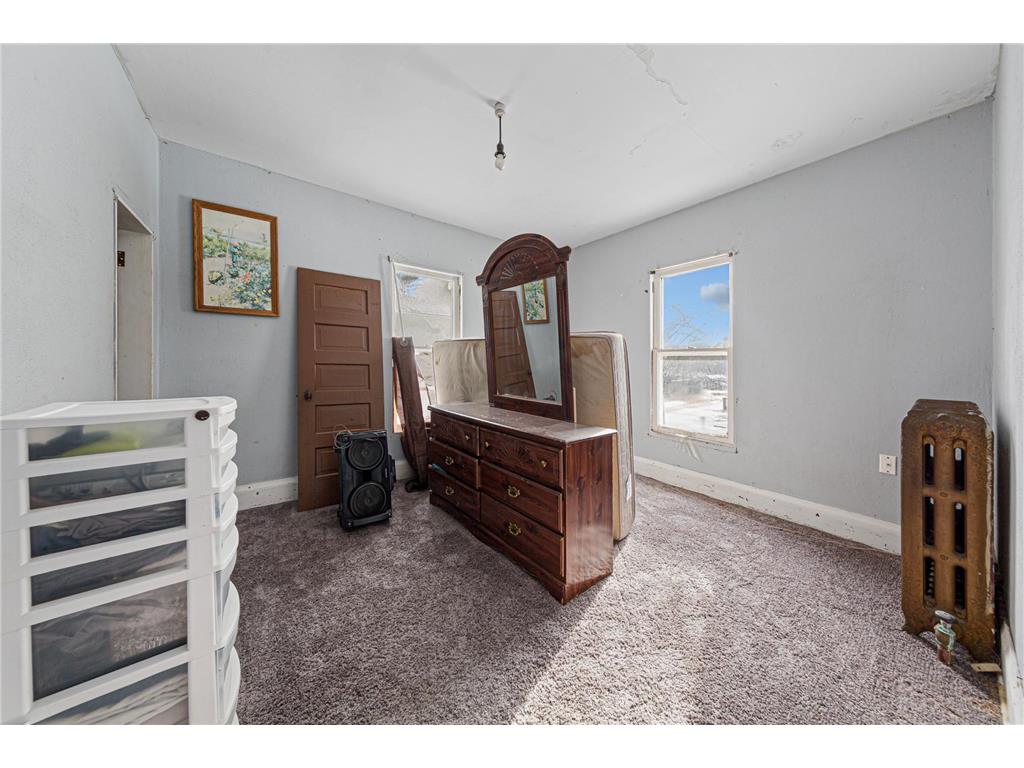 215 Front Street E Redwood Falls MN 56283 7005014 image15