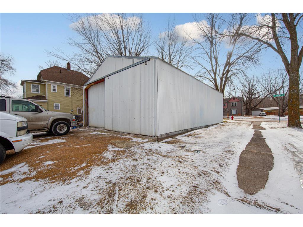 215 Front Street E Redwood Falls MN 56283 7005014 image19