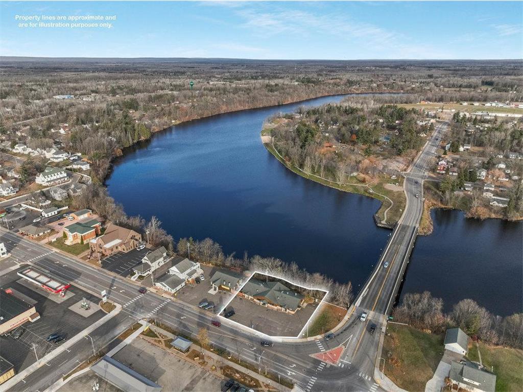 215 Lake Avenue E Ladysmith WI 54848 - Ladysmith Flowage 6815874 image4