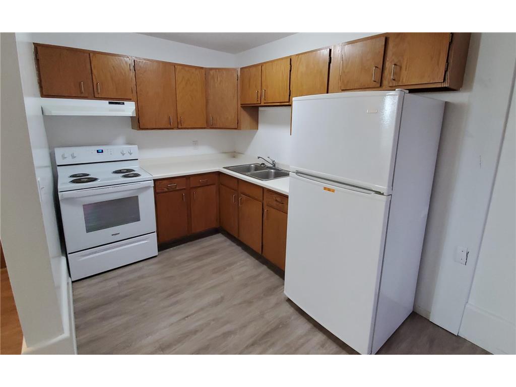 215 Linden Avenue W Winsted MN 55395 7008667 image3