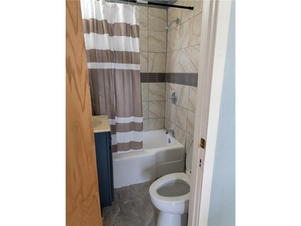 215 N 11th Street Montevideo MN 56265 7056772 image11