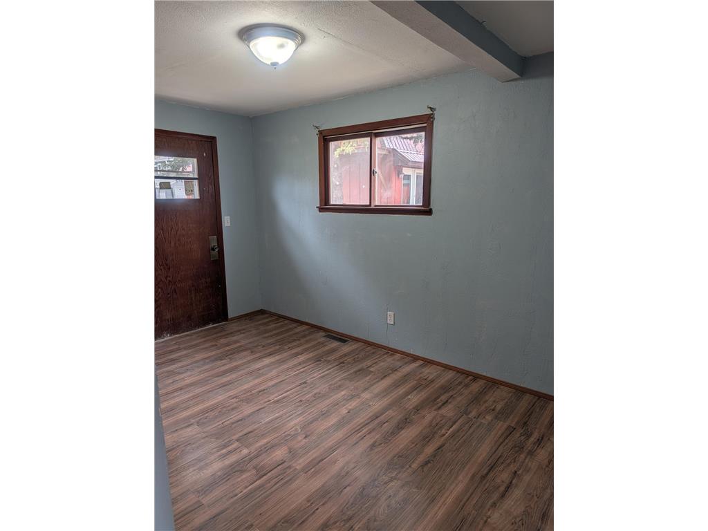 215 N 11th Street Montevideo MN 56265 7056772 image16