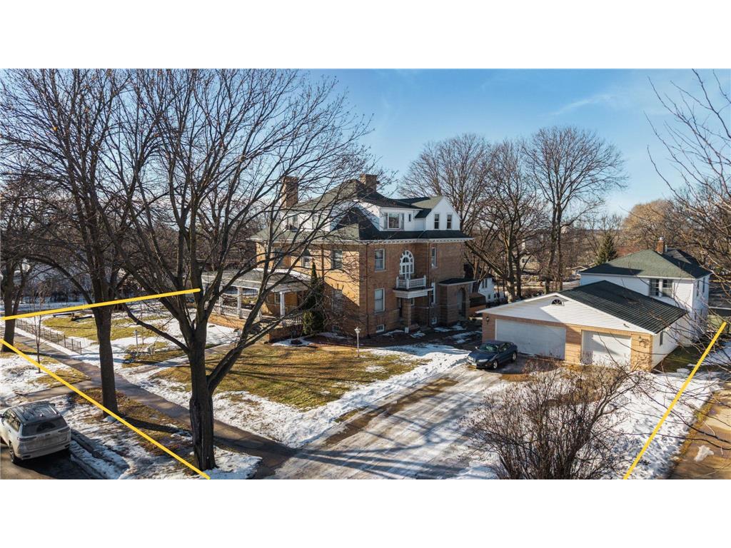 215 S 5th Street Montevideo MN 56265 7009752 image101