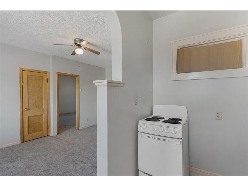 215 S 5th Street Montevideo MN 56265 7009752 image33