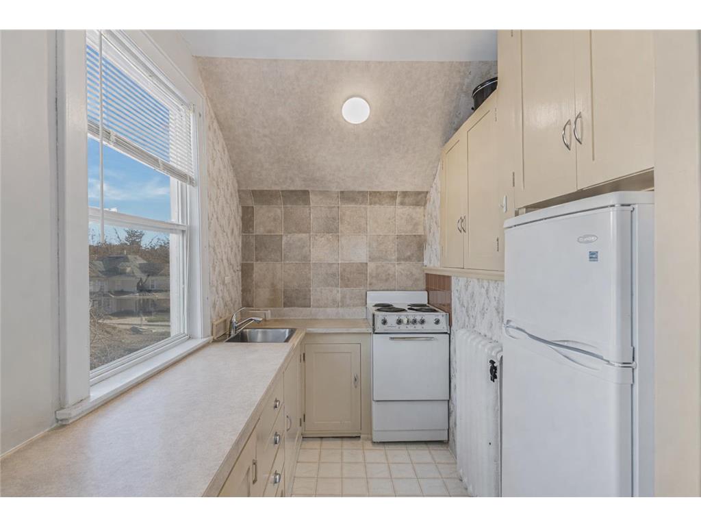 215 S 5th Street Montevideo MN 56265 7009752 image48