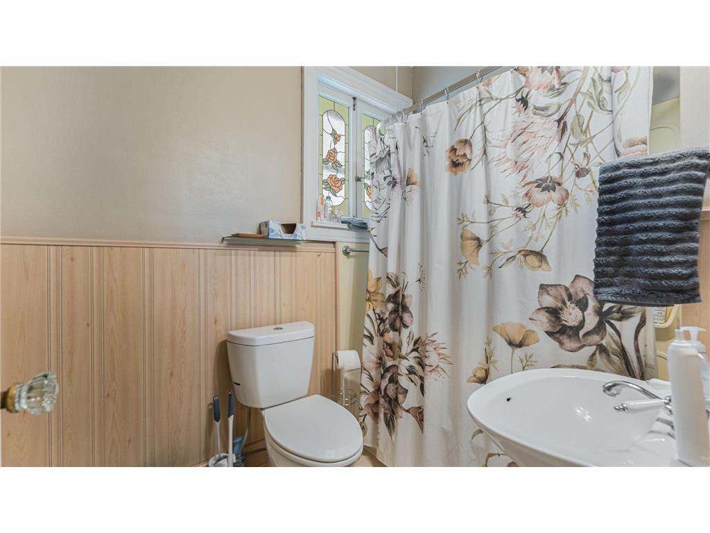 215 S 5th Street Montevideo MN 56265 7009752 image54