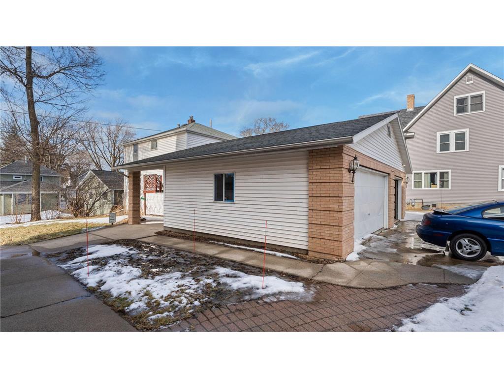 215 S 5th Street Montevideo MN 56265 7009752 image78