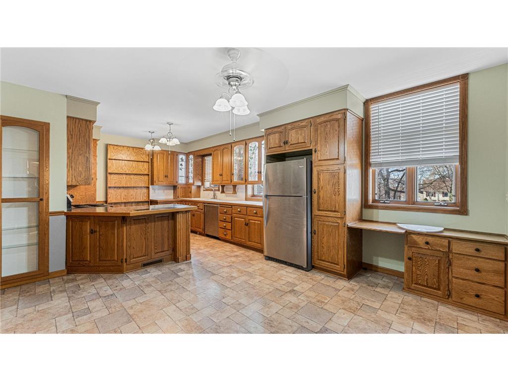 215 S 5th Street Montevideo MN 56265 7009752 image8