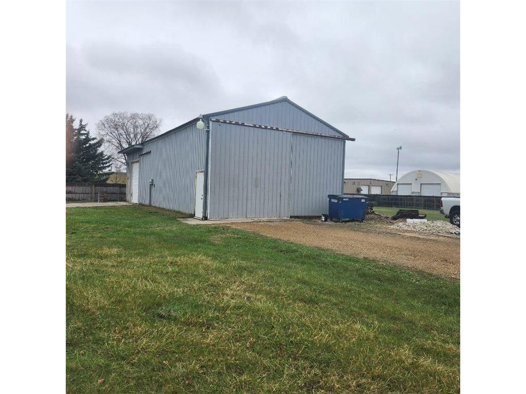 215 N 5th Street New Richmond WI 54017 6709098 image1