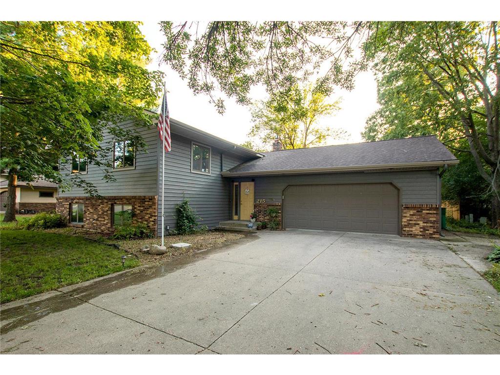 215 N Davis Avenue Litchfield MN 55355 6578626 image1