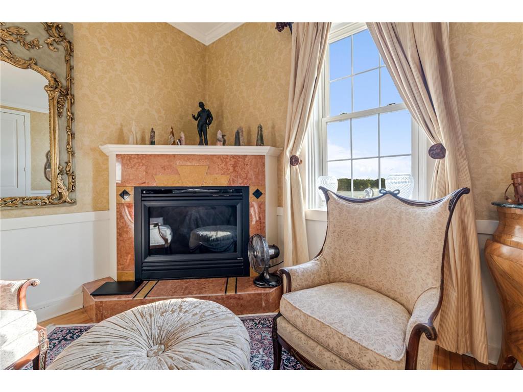 215 N Main Street Alma WI 54610 6773342 image17