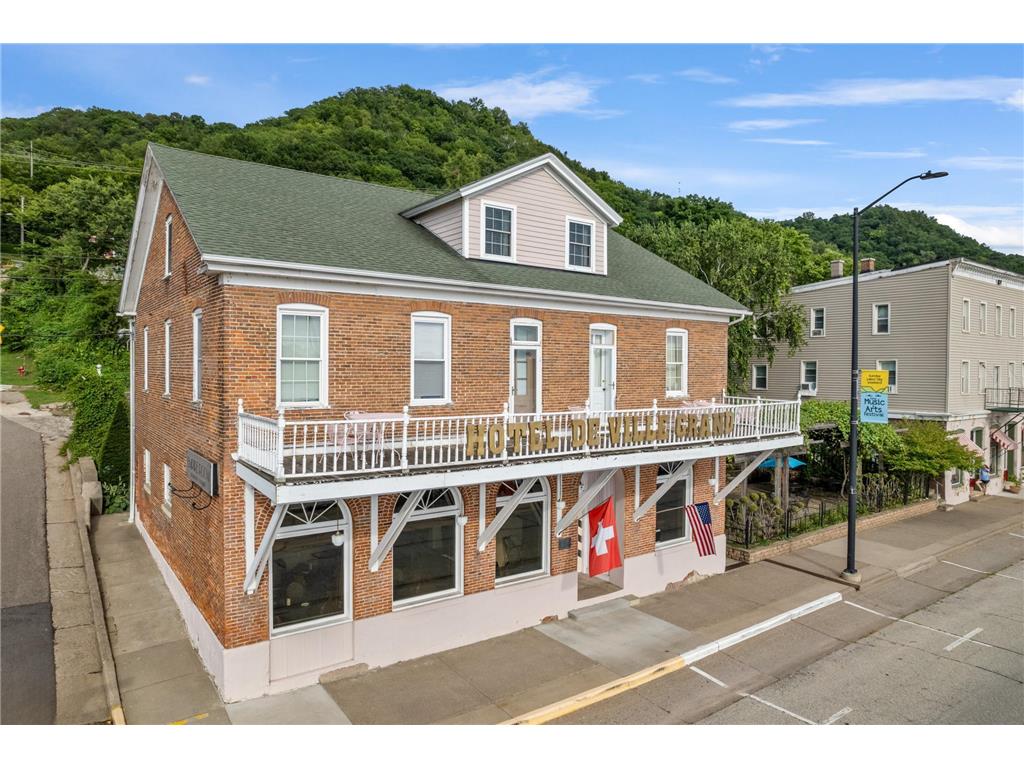 215 N Main Street Alma WI 54610 6773342 image4