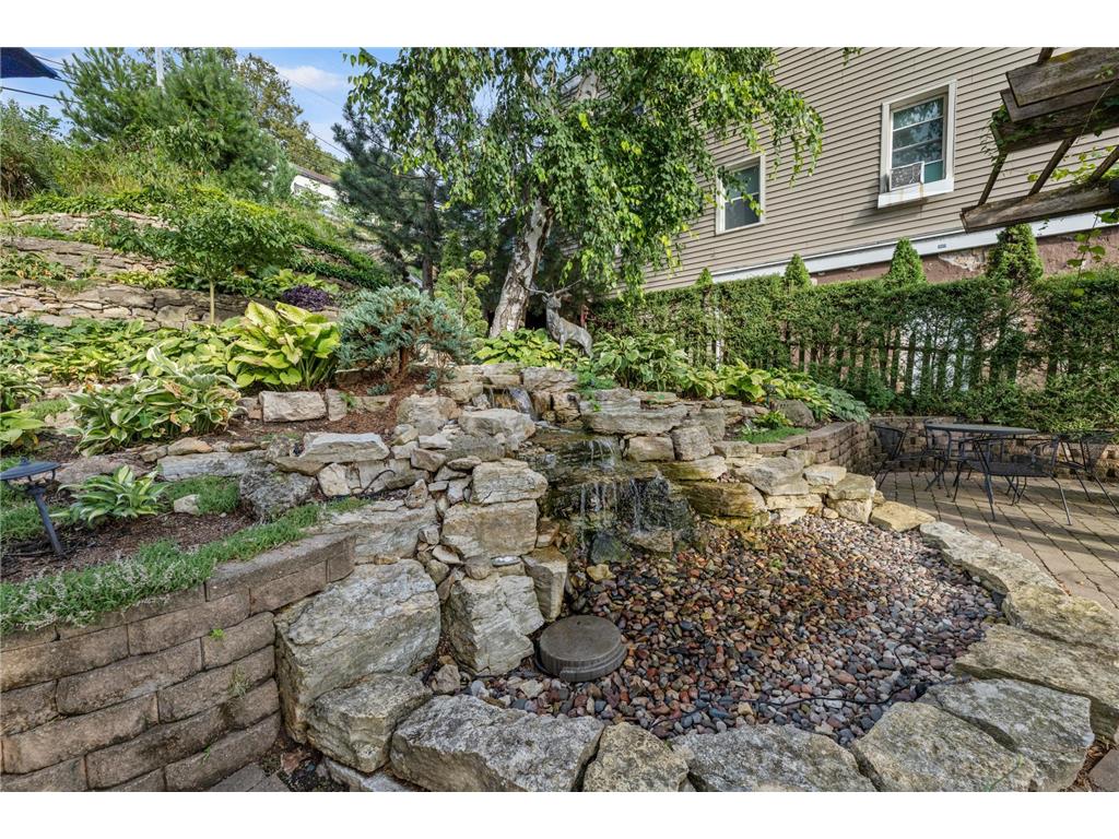 215 N Main Street Alma WI 54610 6773342 image44